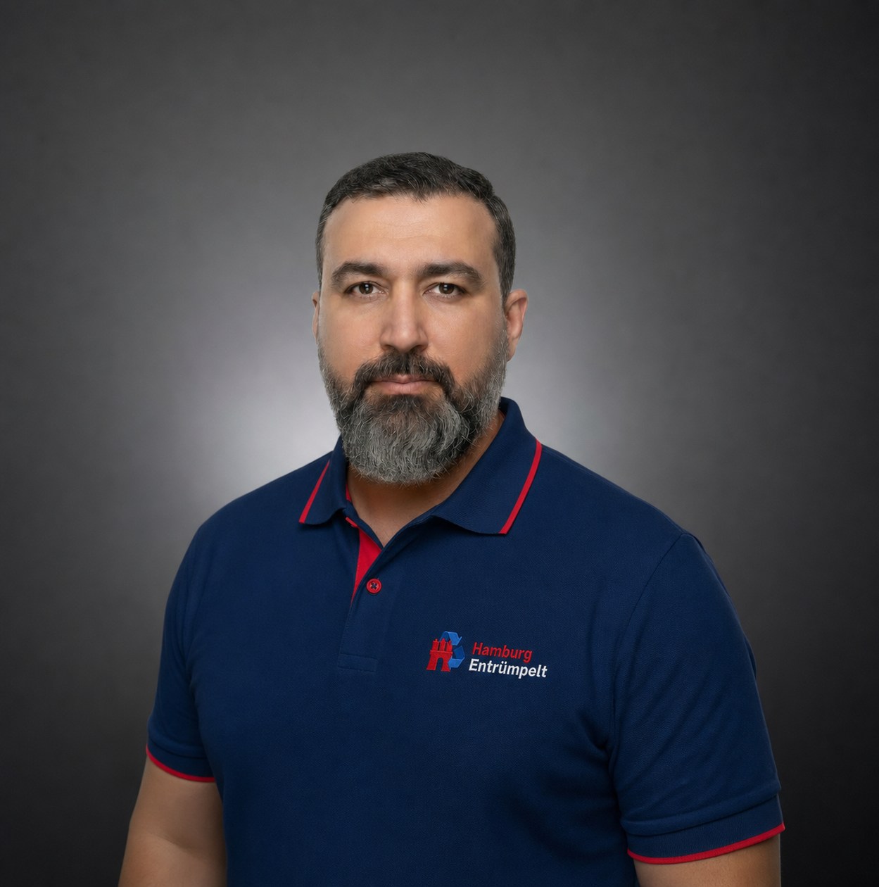 Ömer Vural, Geschäftsführer bei Hamburg Entrümpelt
